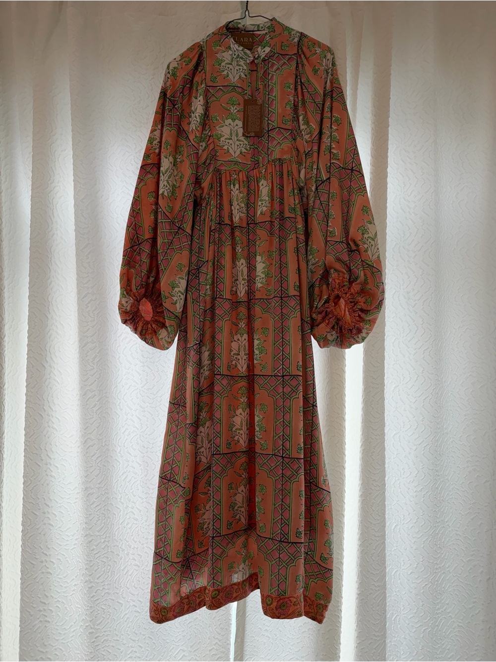 Clara The Label Cassia Floral Maxi Dress Peach Quartz XS - Picture 2 of 16